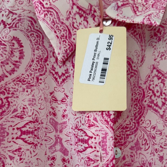 Entro Paisley Floral Button-Down Long Sleeve Boluse NWT small - Picture 9 of 11